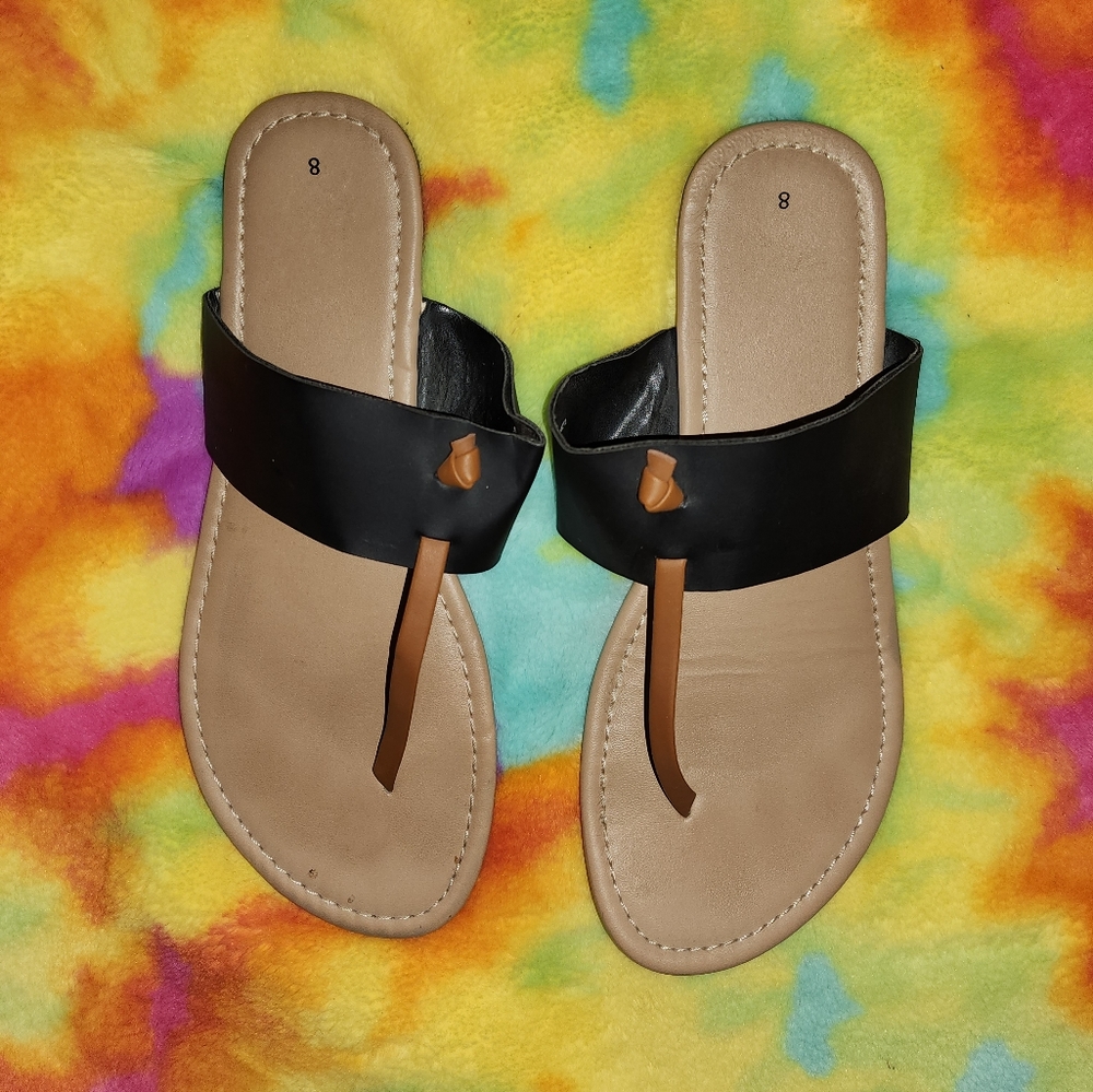 Size 8 cute sandals!
